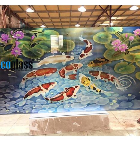 Tranh kính khắc sen cá mới nhất 2018