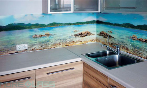 Mẫu in tranh kính UV đề tài về biển