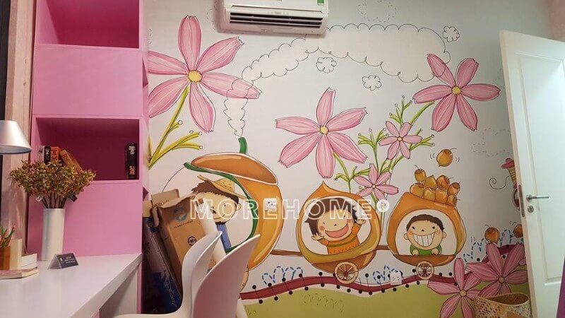 Việc thi công tranh dán tường trẻ em đẹp ngộ nghĩnh tại phòng ngủ con gái của chung cư Imperia Sky Garden Hà Nội đang được thực hiện.