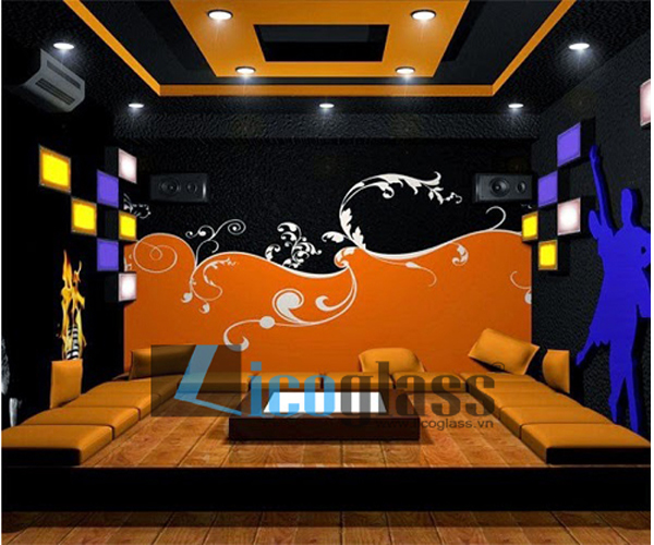 Thiết kế quán karaoke mới lạ hơn với vách kính nghệ thuật thiet-ke-quan-kara-m...