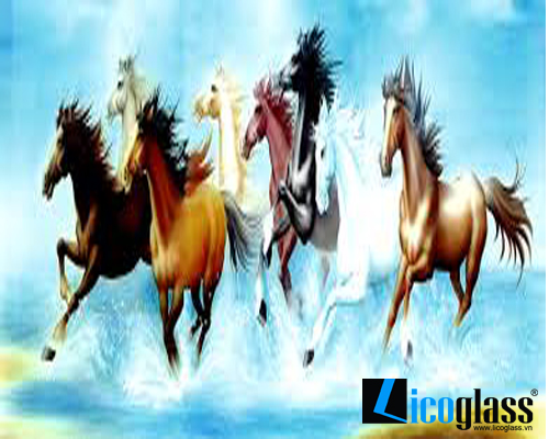 Tài lộc và thành công với tranh kính bát mã tai-loc-va-thanh-con...