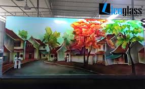 Chọn tranh kính hợp phong thủy cho người tuổi Ngọ