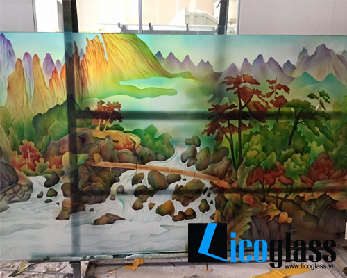 Chọn tranh kính hợp phong thủy cho người tuổi Sửu Chọn tranh kính hợp phong thủy cho người tuổi Sửu