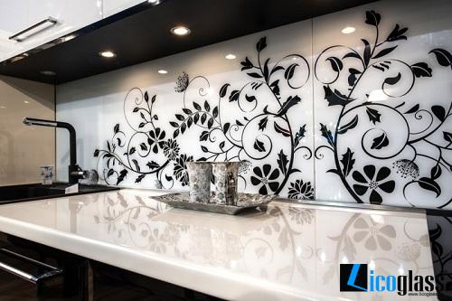 Tranh kính 3D ốp bếp trang trí nhà bếp tuyệt đẹp 
