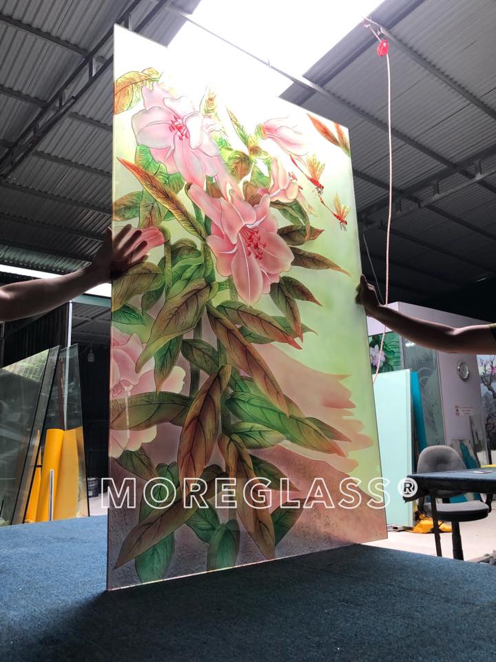 xưởng kính MOREGLASS xưởng kính MOREGLASS